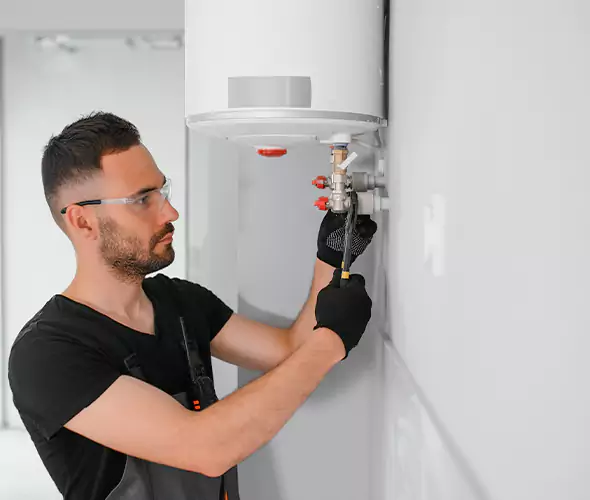 Expert Plumber for Water Heater Expansion Tank Installation in Pawtucket, RI
