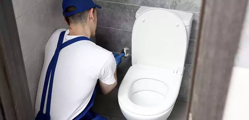 Toilet Lid Replacement in Pawtucket